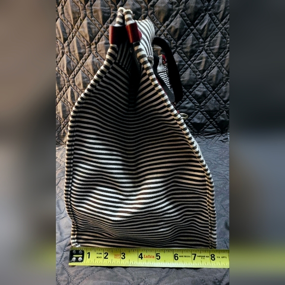 Henri Bendel Large Weekend Tote Stripe Bag - Picture 11 of 12